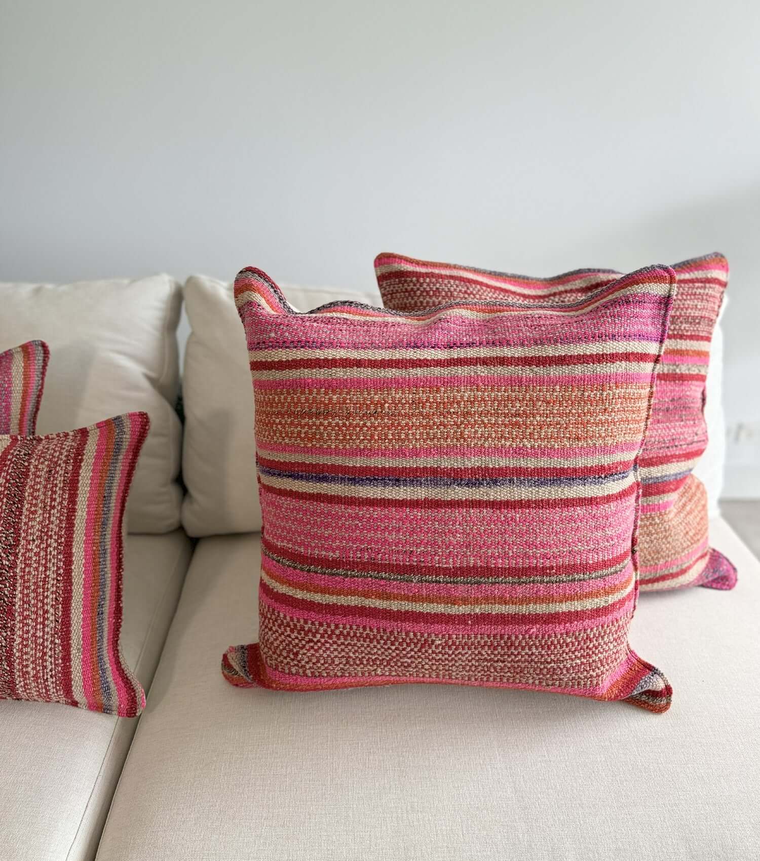 Rectangular decorative cushion 50x30 No.8 with premium feather insert