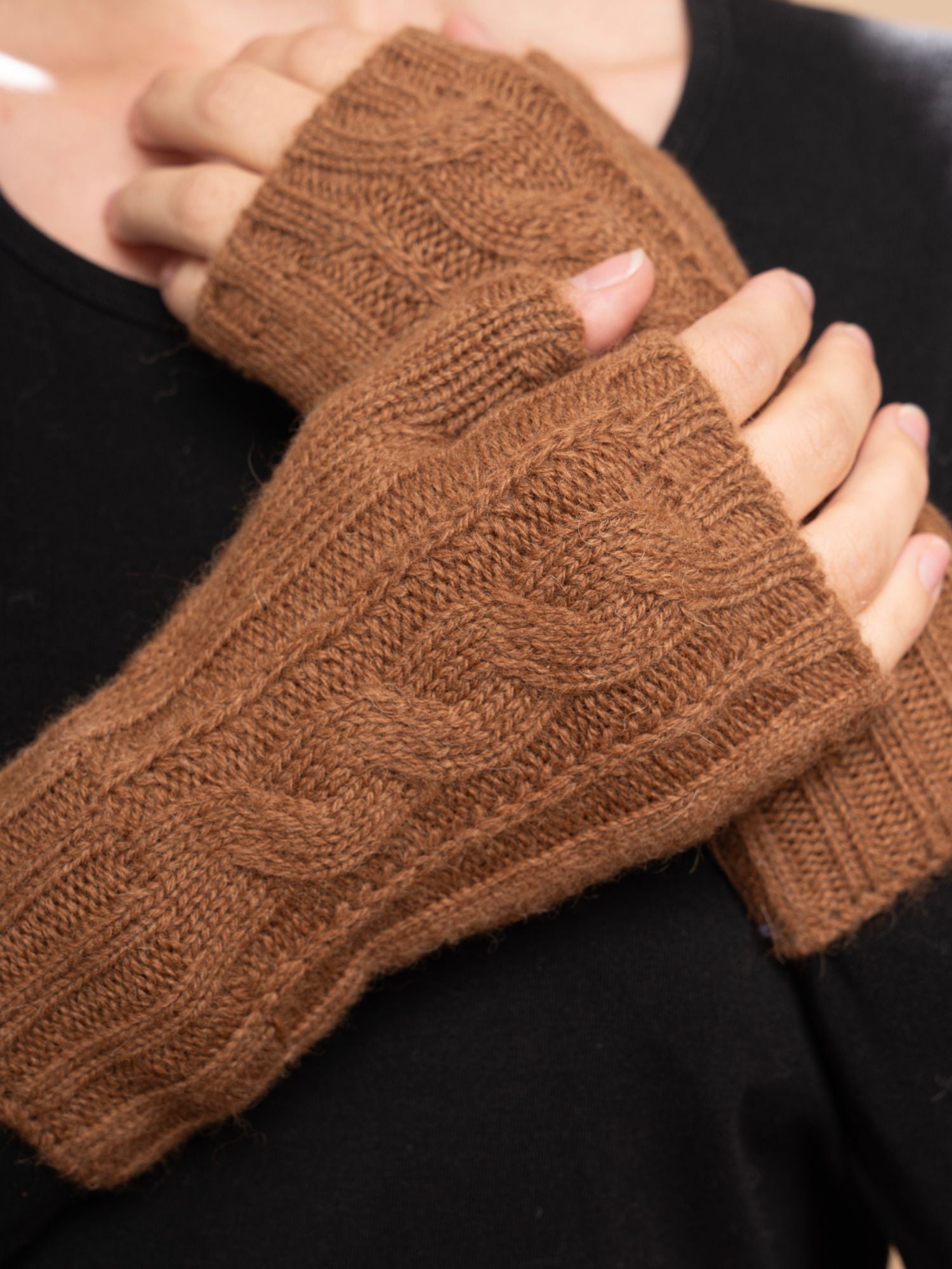 Fingerless Knitted Gloves - Cinnamon