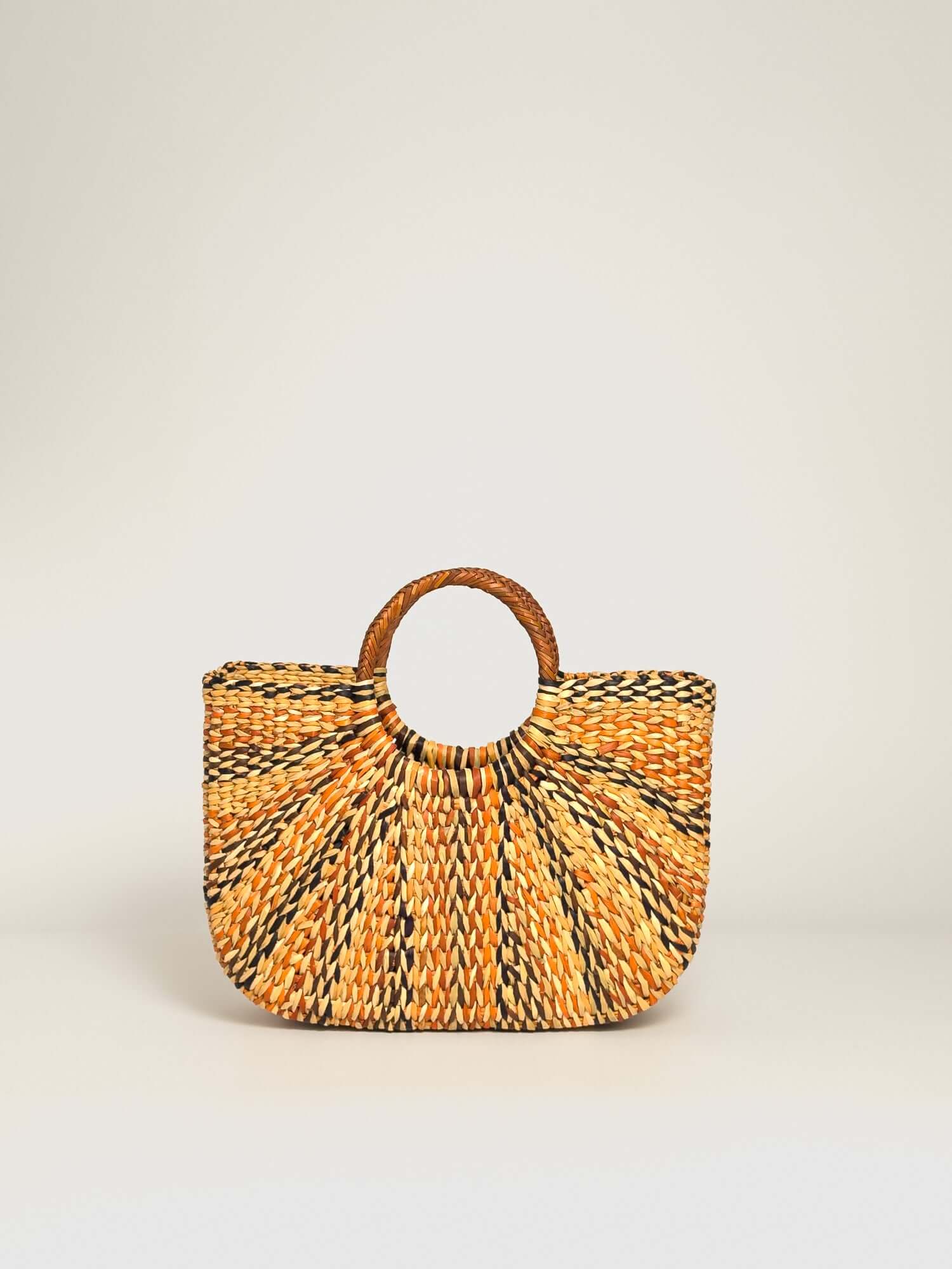 Design Tote Bag with coin purse and artisanal tassel from Orange Inca |Brown and Natural Marbled