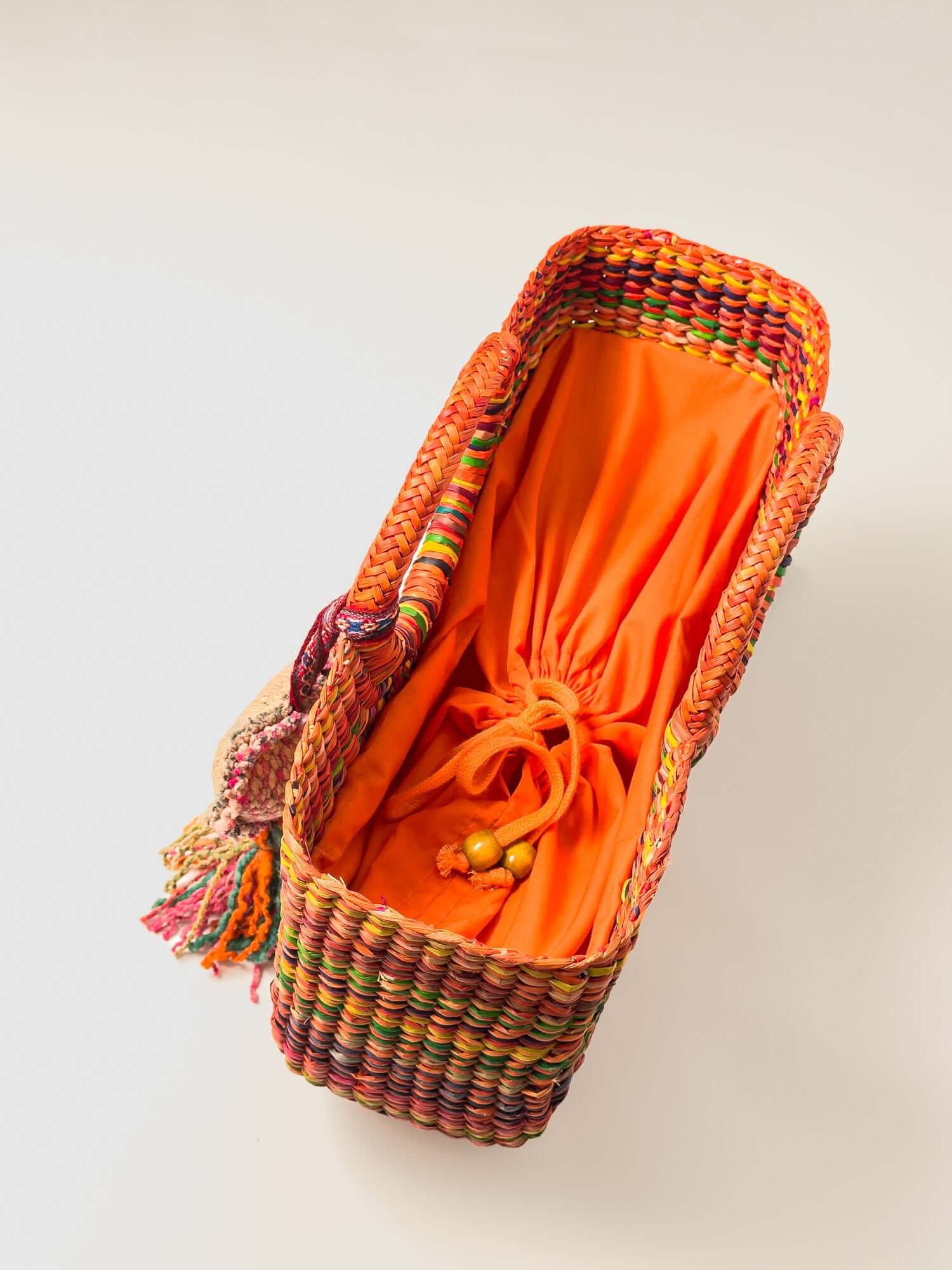 Inside Gran Fiesta reed tote with drawstring closure - designer market bag |Orange Marbled
