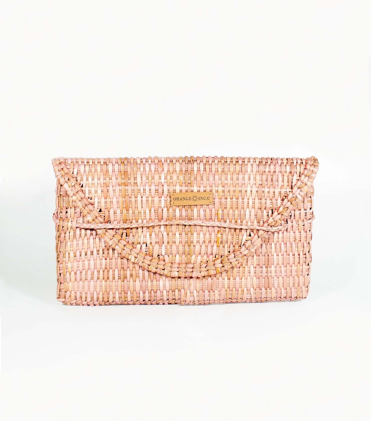 Lima handwoven envelope clutch in pale rose – naturally dyed reed, artisan-made in Peru | Orange Inca