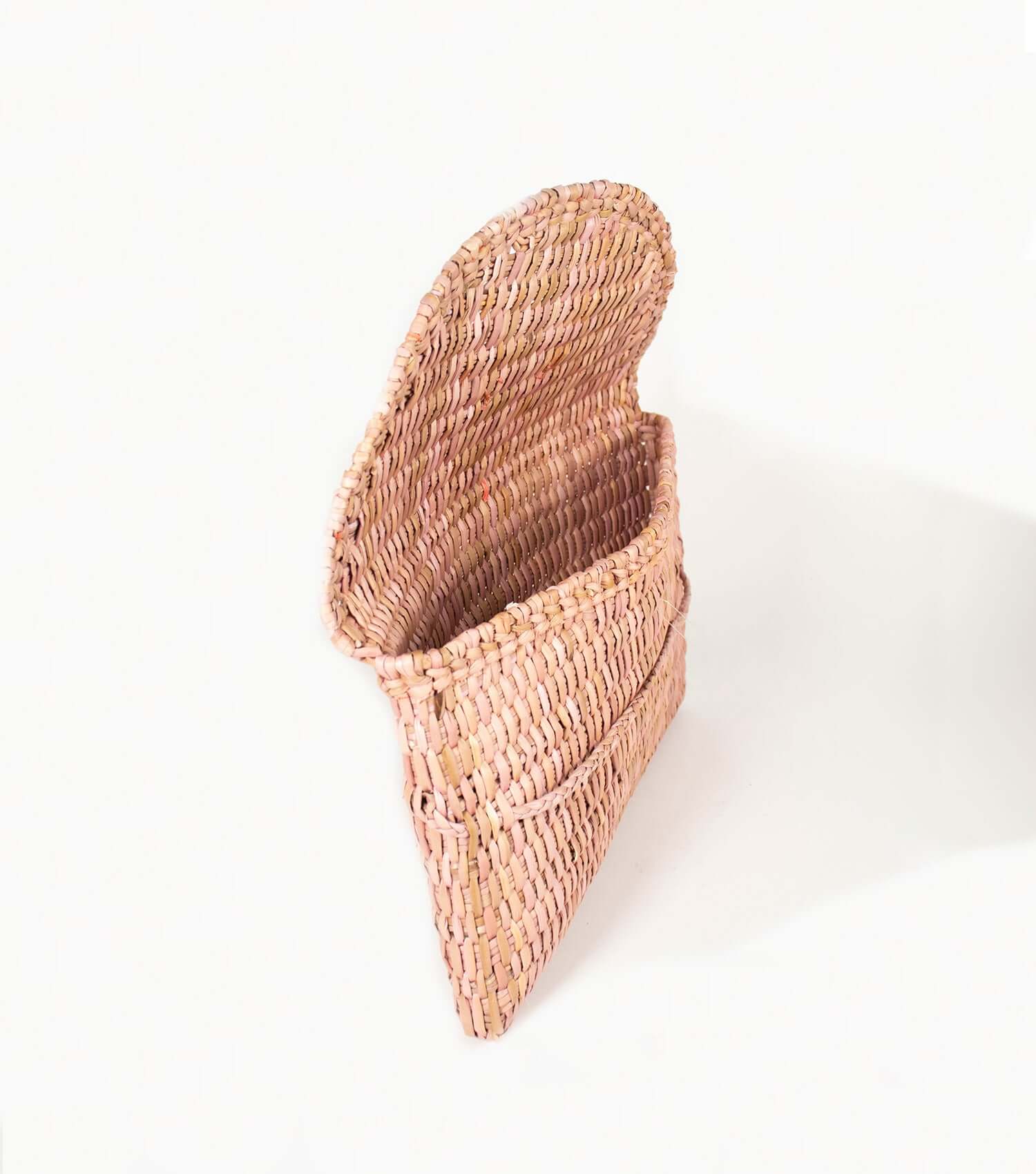 Lima Clutch pale rose interior – drawstring closure, unlined natural reed texture | Orange Inca