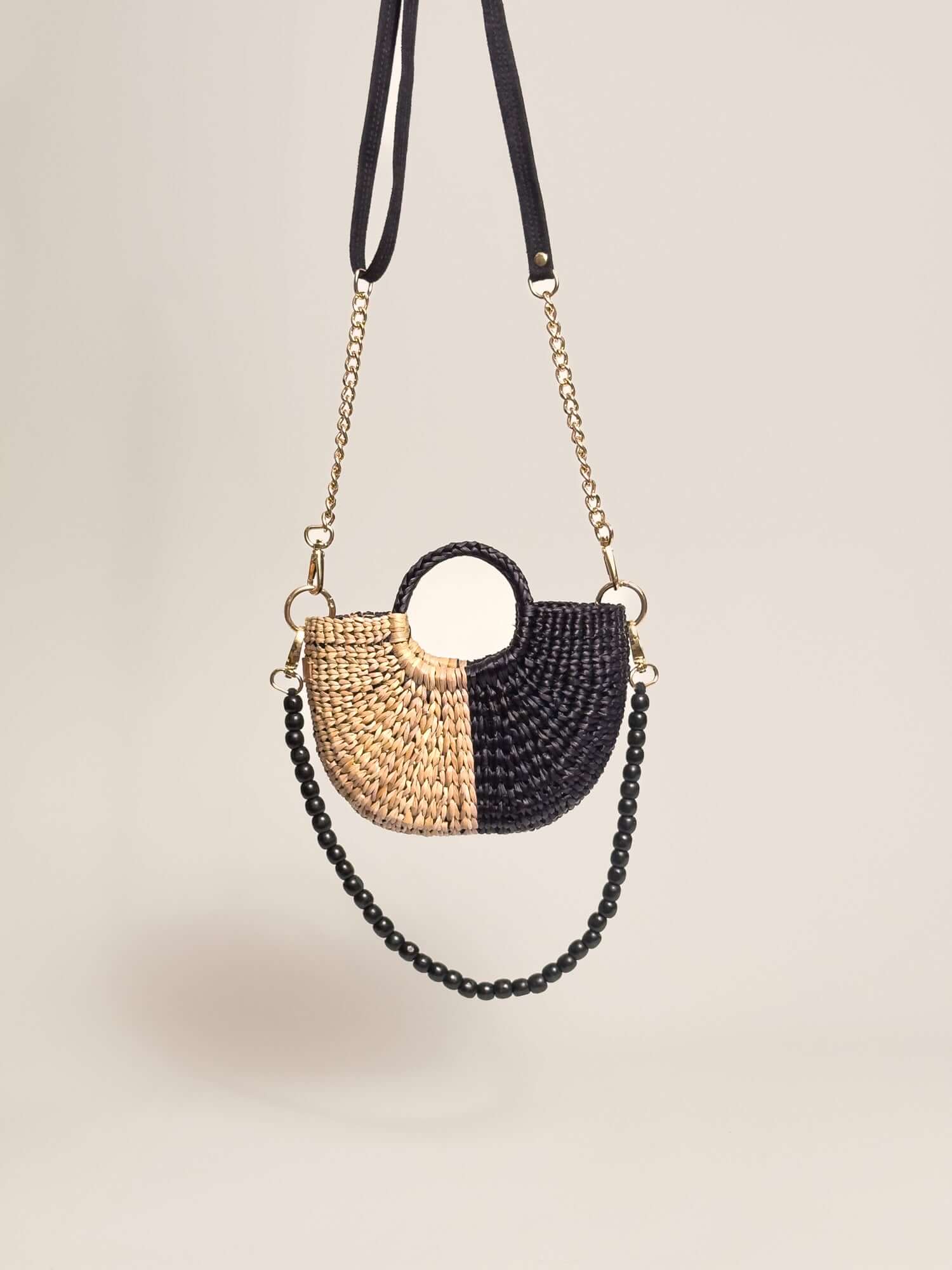 Handwoven straw crossbody bag w removable straps | Half Black Half Natural