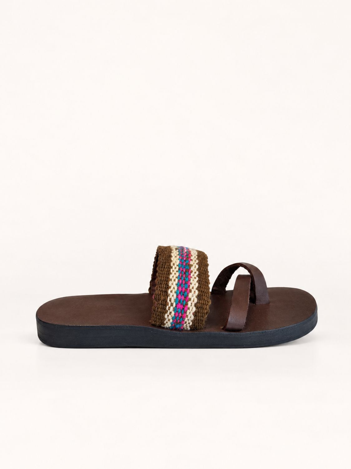 Pisac Toe Loop Sandal in Brown and Pink frazada – side view | Orange Inca
