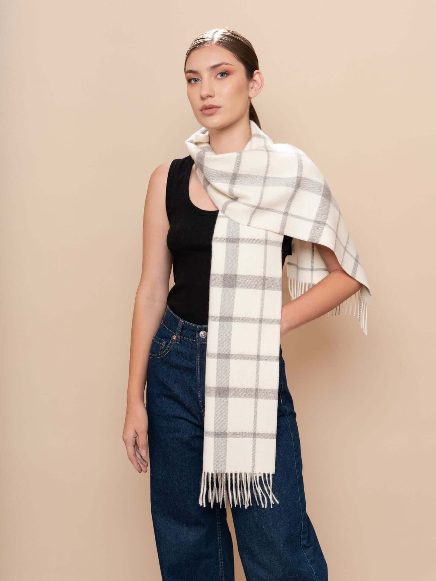 Baby alpaca scarf in White and Gray - best and softest scarf for men and women in Australia and Europe