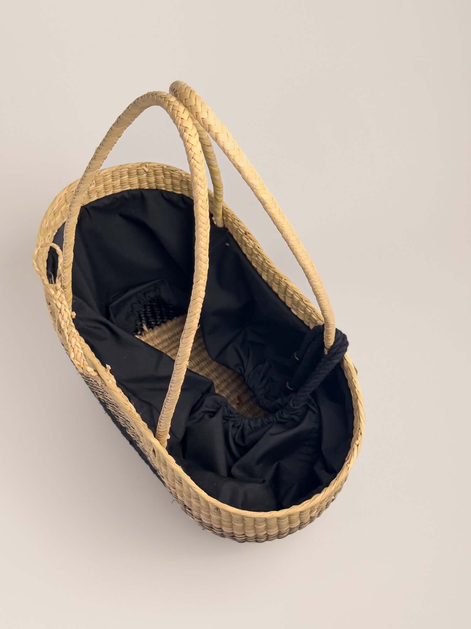 The Señorita Tote - Black Gradient