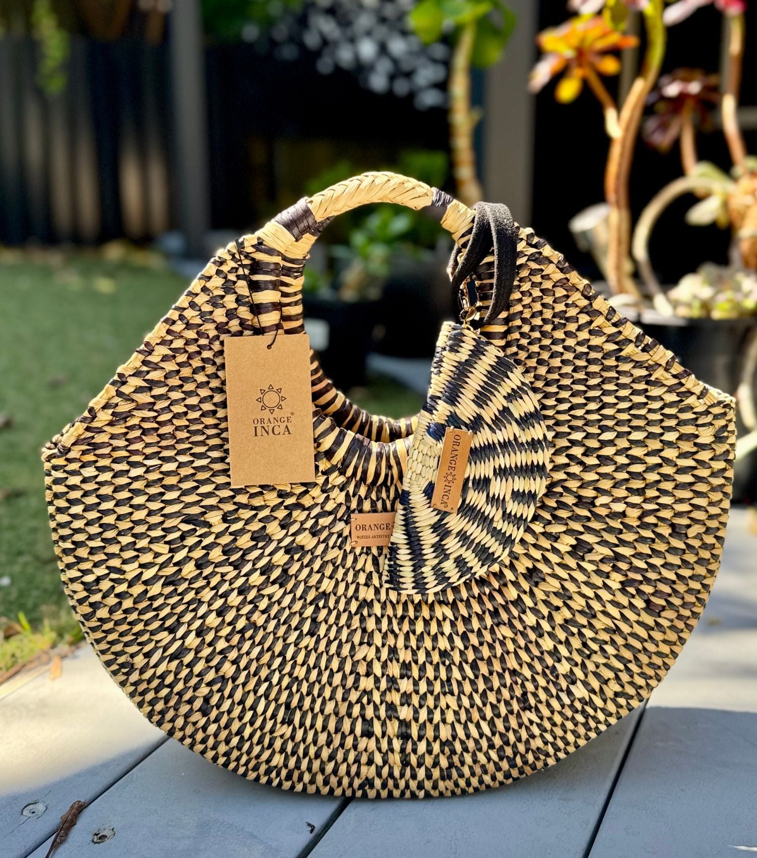 The Aura - Black and Natural Marbled