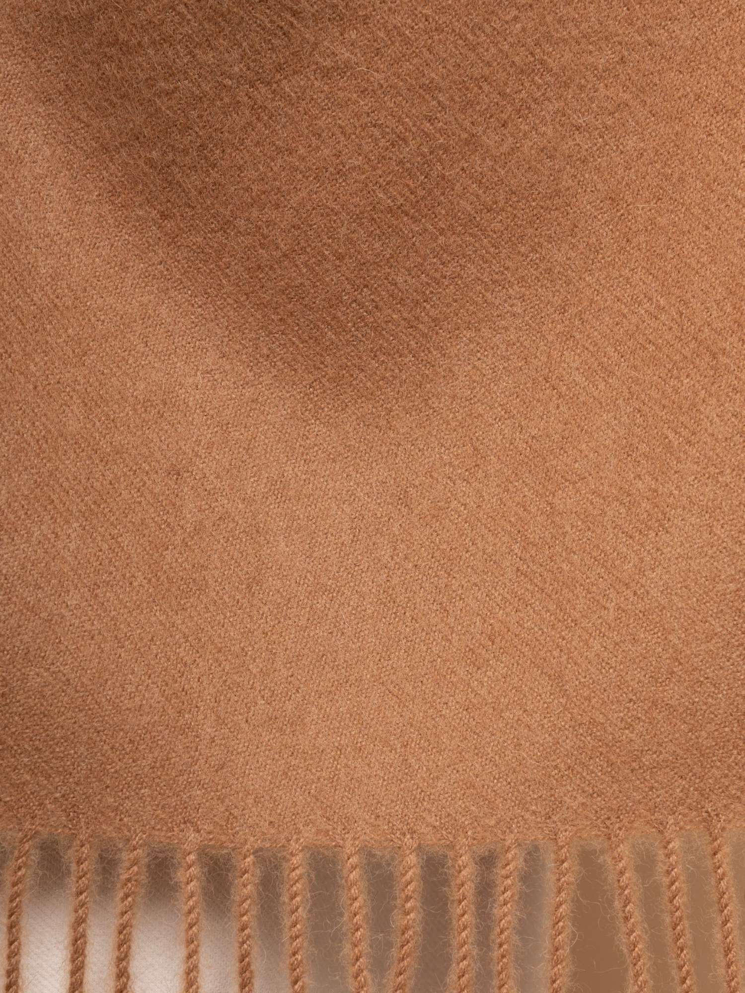 Close-up texture of camel baby alpaca scarf — undyed natural alpaca fibre, fringed ends | Orange Inca