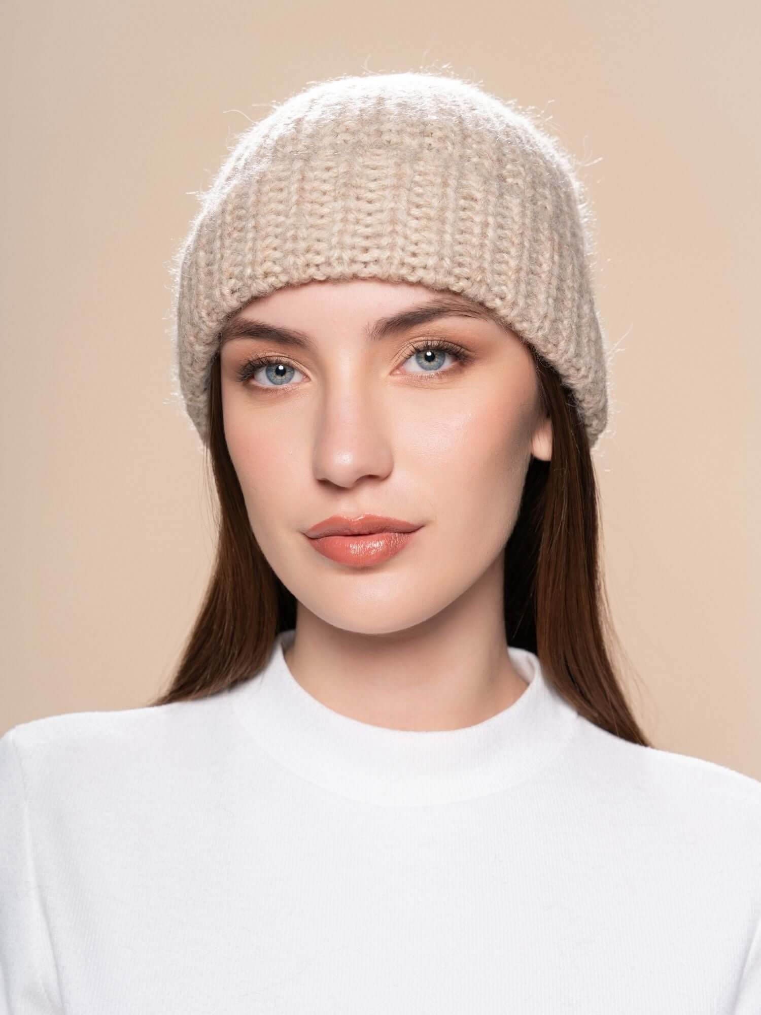 Chunky Knitted Beanie Hat - Beige
