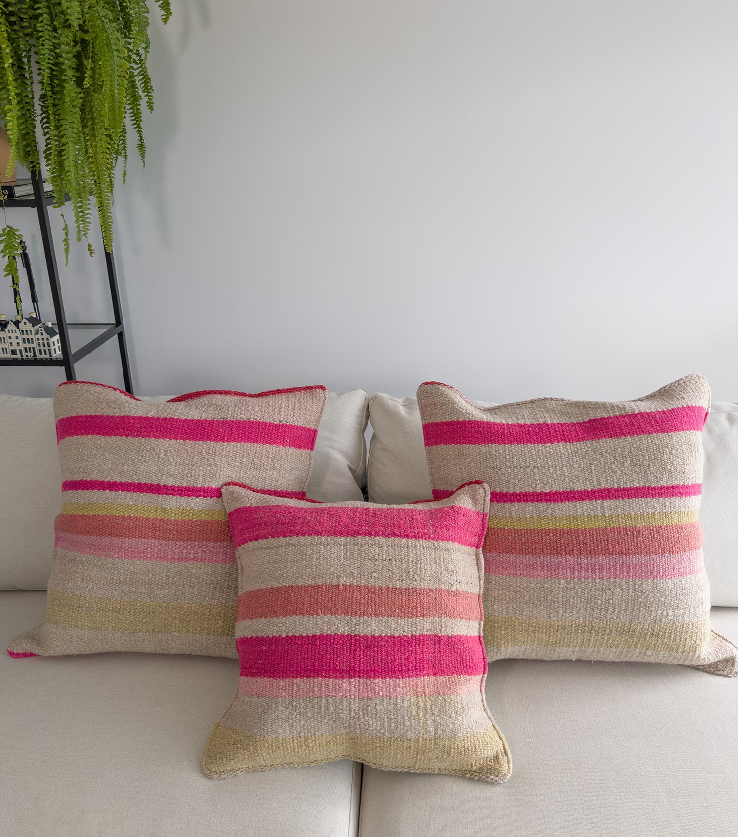 Frazada Cushion - 22 - Square - 60x60 cms