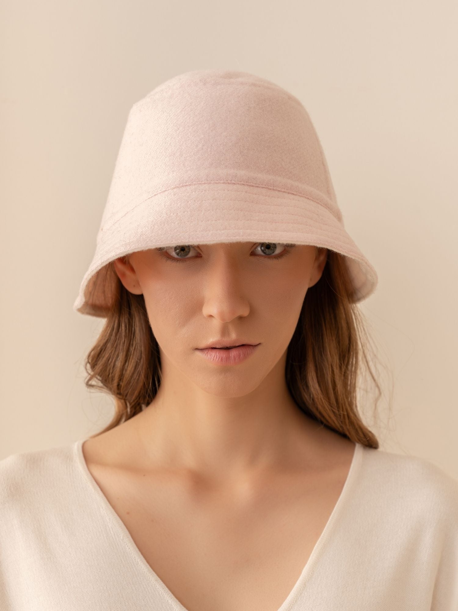 Reversible Baby Alpaca Bucket Hat - Baby Pink / Yvory