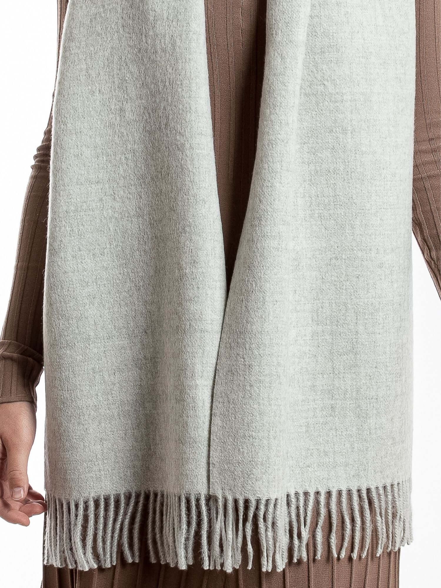 Highest quality baby alpaca wool scarf in light gray - luxury and sustainable