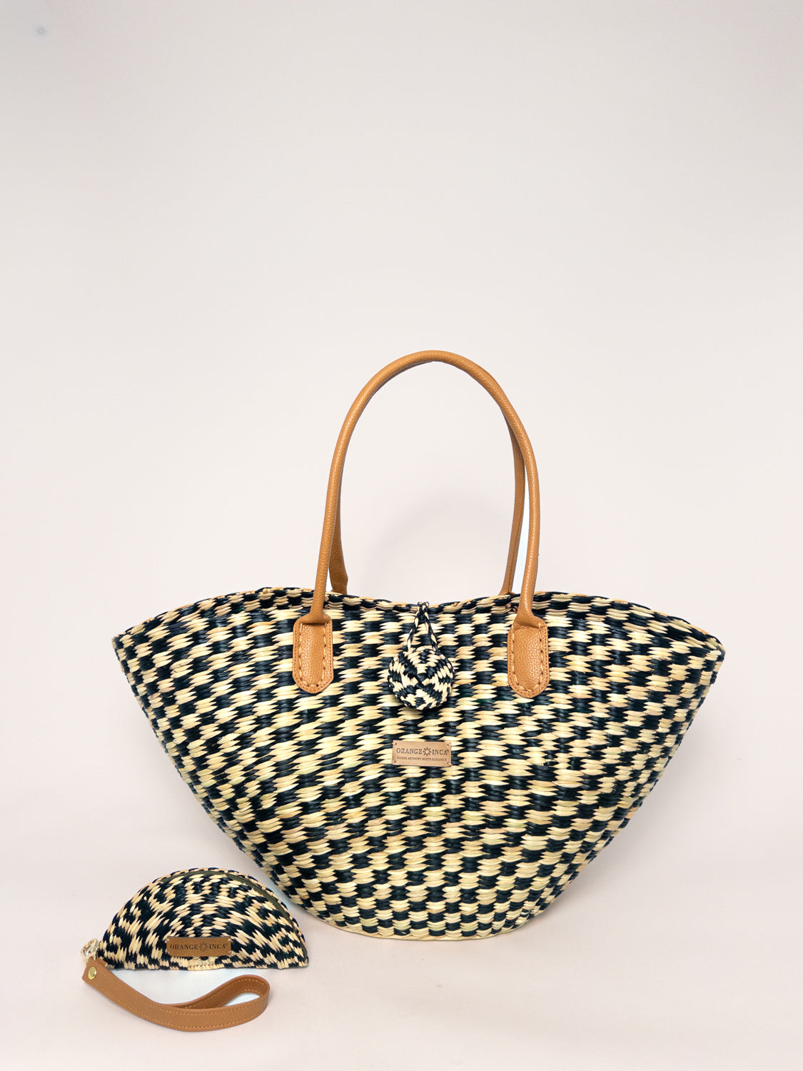 Playa Tote - Checkered Olive Green and Natural, handwoven junco tote bag with faux leather straps and natural dyes.